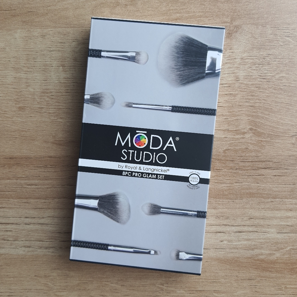 Moda 8pc brush kit - Picture 5 of 7
